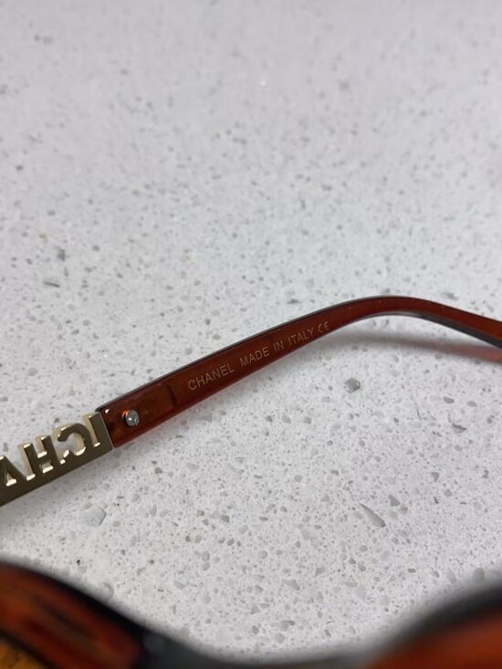Chanel Tortoise Square Sunglasses with Crystal Temples main image 8